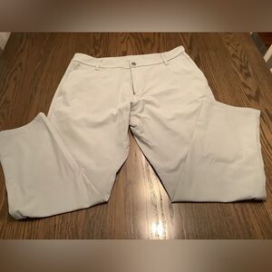 MINT LULULEMON MENS ABC GREY PANTS, WAIST 36, LENGTH 28
